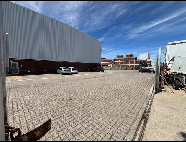420M² WAREHOUSE TO LET IN BELLVILLE SOUTH INDUSTRIA